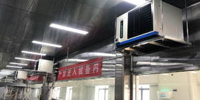 工廠降溫設備優(yōu)解，蒸發(fā)冷省電空調(diào)節(jié)能又降溫